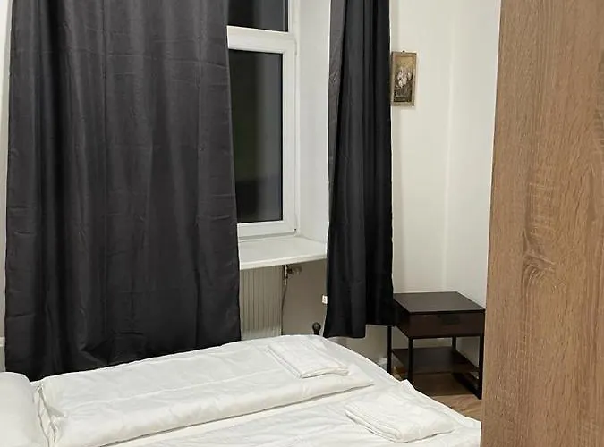 Hotel Easybook-in