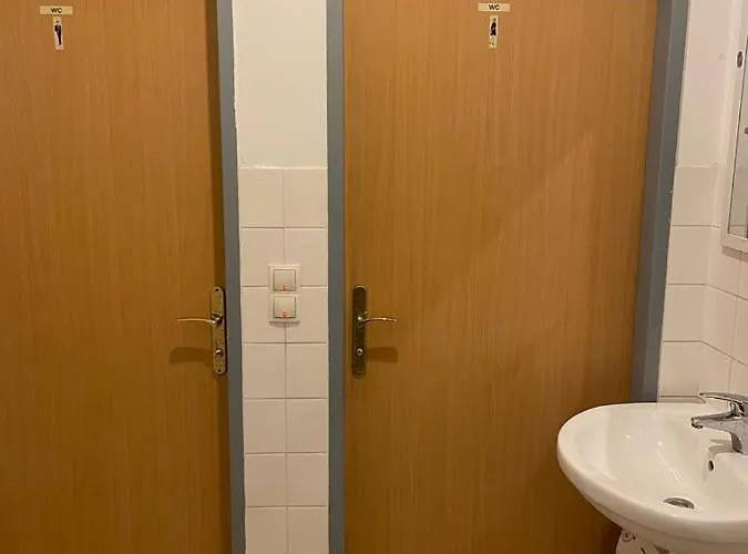 Hotel Easybook-in