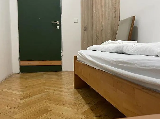Easybook-in Hotel
